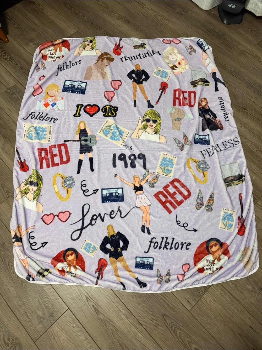 Taylor Swift blanket
